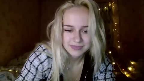 barbie___girl online show from 14, 12, 2025