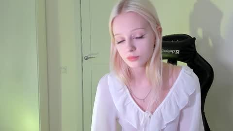 Bella online show from 6, 1, 2026