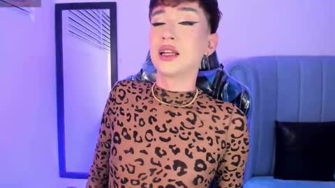          I work from home this is my room 3 online show from 20, 2, 2026