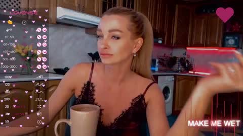 Snapshot of barbie_kiss1 chatting on 11, 2, 2025 barbie online show from 11, 2, 2025