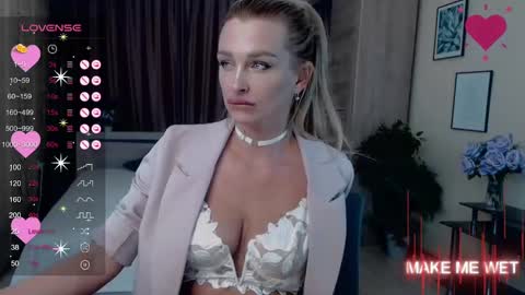 Snapshot of barbie_kiss1 chatting on 3, 3, 2025 barbie online show from 3, 3, 2025