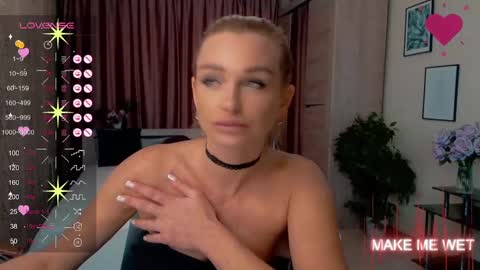 Snapshot of barbie_kiss1 chatting on 7, 3, 2025 barbie online show from 7, 3, 2025