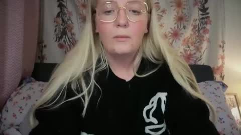 barbiegirl966 online show from 17, 1, 2026