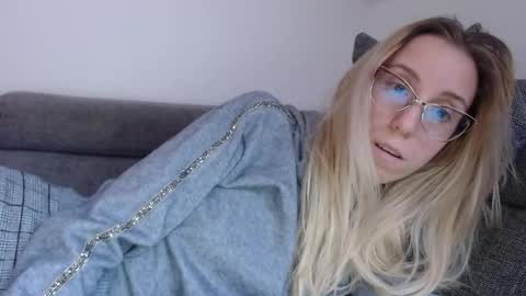Lena online show from 20, 4, 2026