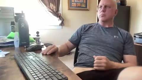 baritonesinger online show from 10, 7, 2026