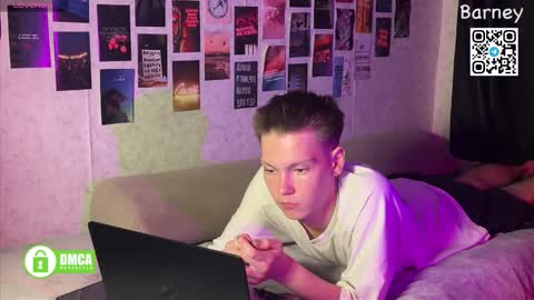 Fansly  Barney  and Kevin T  online show from 24, 9, 2025