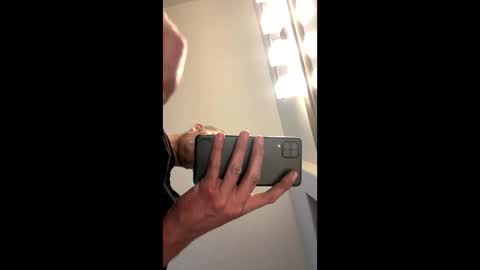 Snapshot of barniemay1 chatting on 28, 1, 2025 barniemay1 online show from 28, 1, 2025