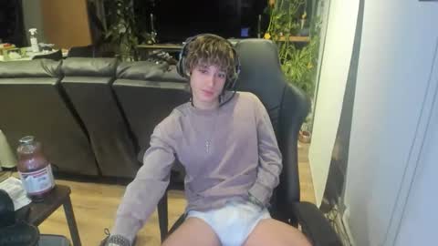 Snapshot of bashful4200 chatting on 26, 2, 2026 ryan online show from 26, 2, 2026