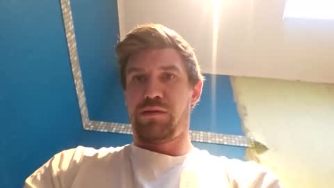 basteleus1 online show from 13, 1, 2026