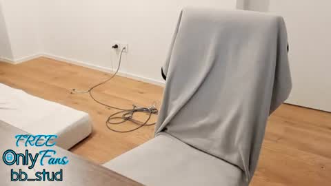 Snapshot of bb_stud chatting on 29, 6, 2026 bb_stud online show from 29, 6, 2026