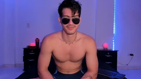 Valentino online show from 4, 1, 2025