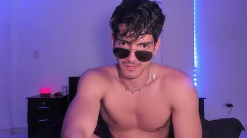 Valentino online show from 16, 1, 2025