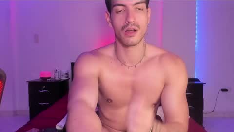 Valentino online show from 21, 2, 2025