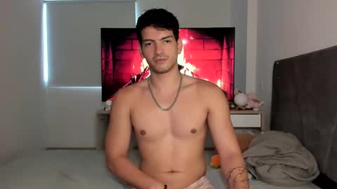 Valentino online show from 11, 10, 2025