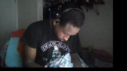 rocker n queen online show from 3, 1, 2025