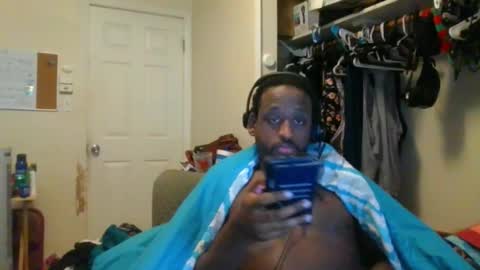 rocker n queen online show from 27, 1, 2025