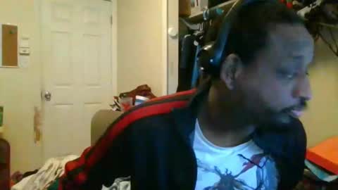 rocker n queen online show from 28, 1, 2025