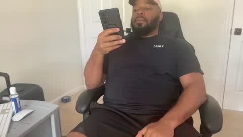 Zaddy online show from 12, 7, 2026