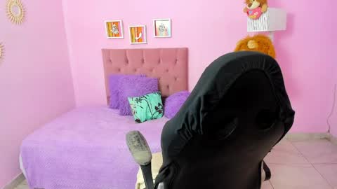 Charlote online show from 30, 3, 2026