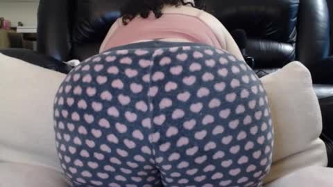 Snapshot of bbwmilfforcamfun chatting on 18, 11, 2025 Julie online show from 18, 11, 2025