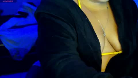 The girl next door  online show from 28, 6, 2026