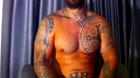 Snapshot of bby044 chatting on 28, 11, 2025 bby044 online show from 28, 11, 2025