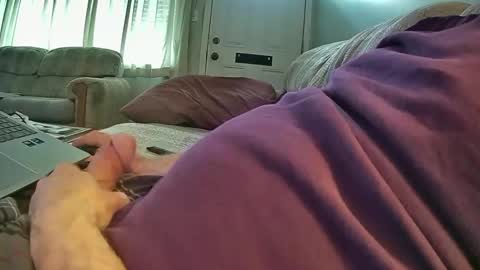 Snapshot of bcema2 chatting on 22, 10, 2025 bcema2 online show from 22, 10, 2025