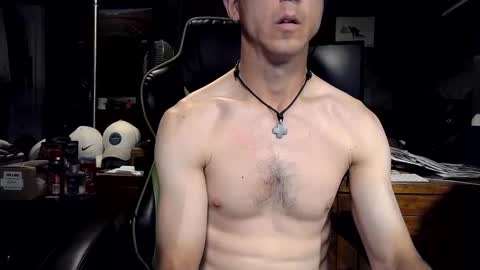 bchillin28 online show from 27, 9, 2025