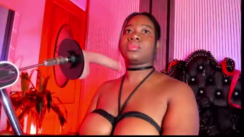 Snapshot of bdsm_ebony chatting on 22, 7, 2026 Tanisha online show from 22, 7, 2026