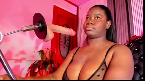 Snapshot of bdsm_ebony chatting on 23, 7, 2026 Tanisha online show from 23, 7, 2026