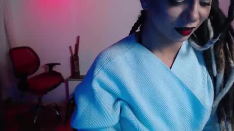 Ela online show from 9, 9, 2025