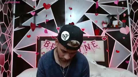 Snapshot of be_sinners chatting on 16, 2, 2025 Sara Juan online show from 16, 2, 2025