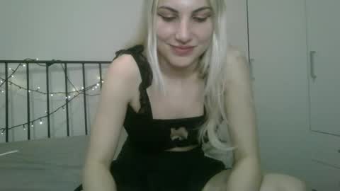 Snapshot of bea_trix77 chatting on 27, 1, 2025 Yours sweet Bea 3 online show from 27, 1, 2025