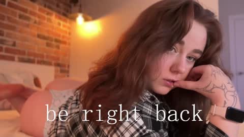 kim3 INDEPENDENT MODEL online show from 6, 1, 2025