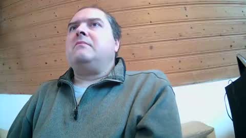 Snapshot of bear037 chatting on 23, 11, 2025 bear037 online show from 23, 11, 2025