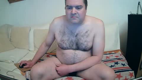 Snapshot of bear037 chatting on 31, 3, 2026 bear037 online show from 31, 3, 2026