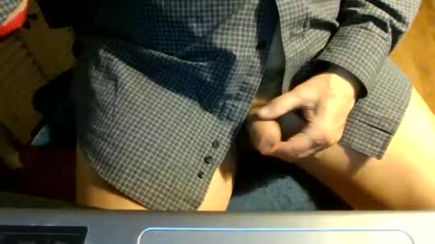 Snapshot of beara_cuda chatting on 18, 2, 2026 beara_cuda online show from 18, 2, 2026