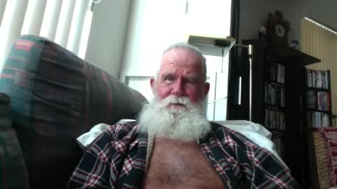 beardbushy online show from 17, 7, 2026