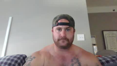 Snapshot of bearded4urpleasure chatting on 20, 7, 2026 bearded4urpleasure online show from 20, 7, 2026