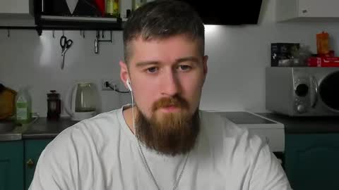 Snapshot of bearded_legend chatting on 24, 2, 2025 Zeus online show from 24, 2, 2025