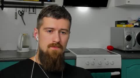 Snapshot of bearded_legend chatting on 24, 10, 2025 Zeus online show from 24, 10, 2025