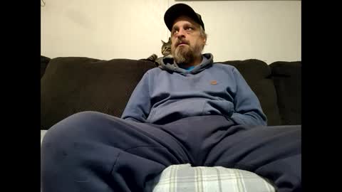 bearded_woodsman online show from 4, 12, 2024