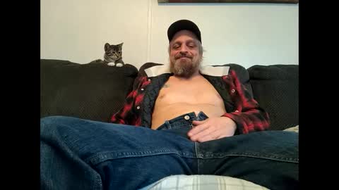 bearded_woodsman online show from 4, 12, 2024