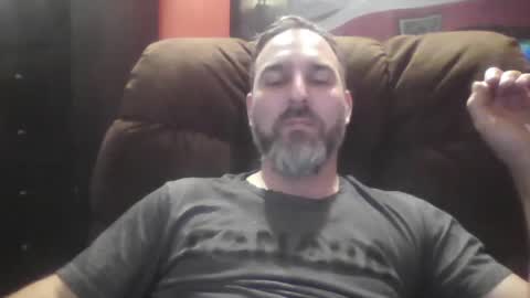 Snapshot of beardedambition chatting on 3, 12, 2024 beardedambition online show from 3, 12, 2024