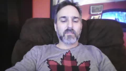 Snapshot of beardedambition chatting on 18, 1, 2025 beardedambition online show from 18, 1, 2025