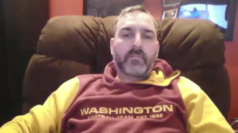Snapshot of beardedambition chatting on 24, 1, 2025 beardedambition online show from 24, 1, 2025