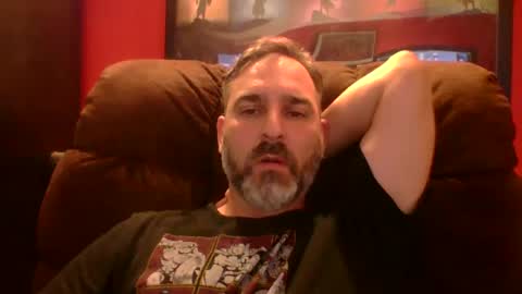 Snapshot of beardedambition chatting on 26, 9, 2025 beardedambition online show from 26, 9, 2025