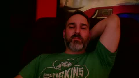 Snapshot of beardedambition chatting on 4, 10, 2025 beardedambition online show from 4, 10, 2025
