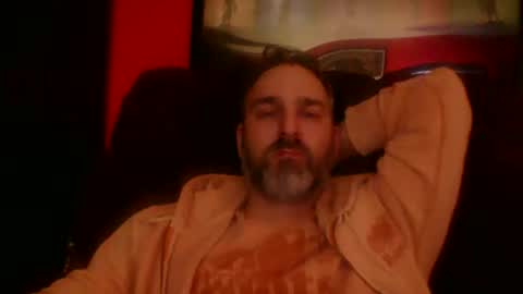 Snapshot of beardedambition chatting on 5, 10, 2025 beardedambition online show from 5, 10, 2025
