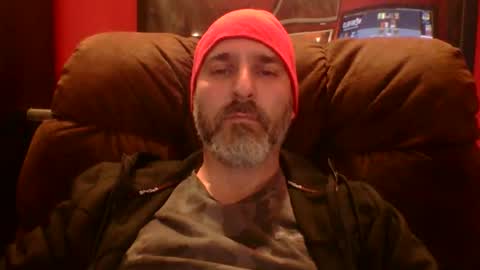 Snapshot of beardedambition chatting on 29, 10, 2025 beardedambition online show from 29, 10, 2025